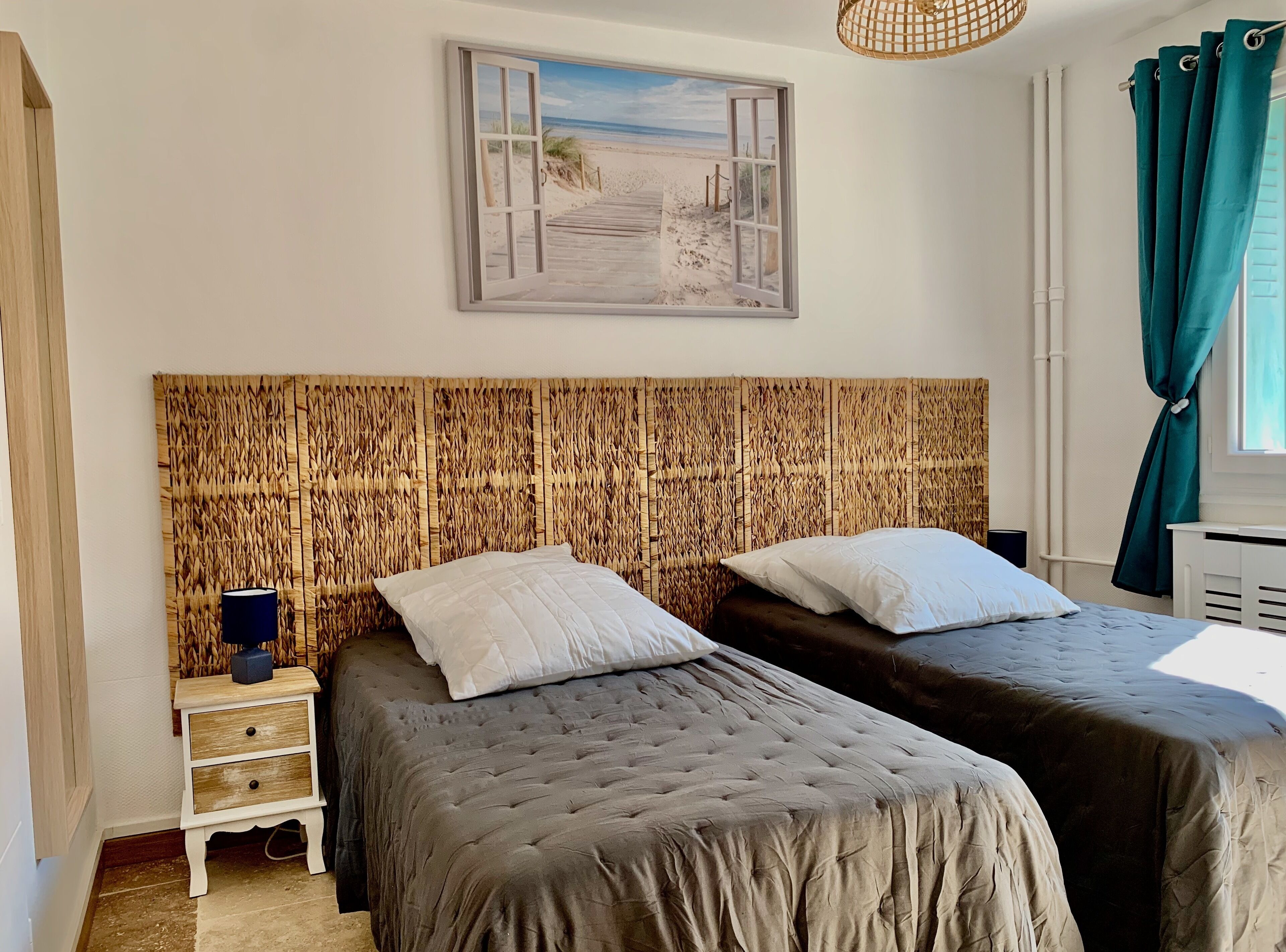 City Break Lyon *** City Center Immediate proximity TRAM with Garage option