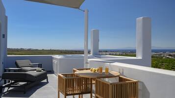 Căn hộ, có phòng tắm riêng, quang cảnh biển (Vinsanto  Anemi Villas ) | Hiên