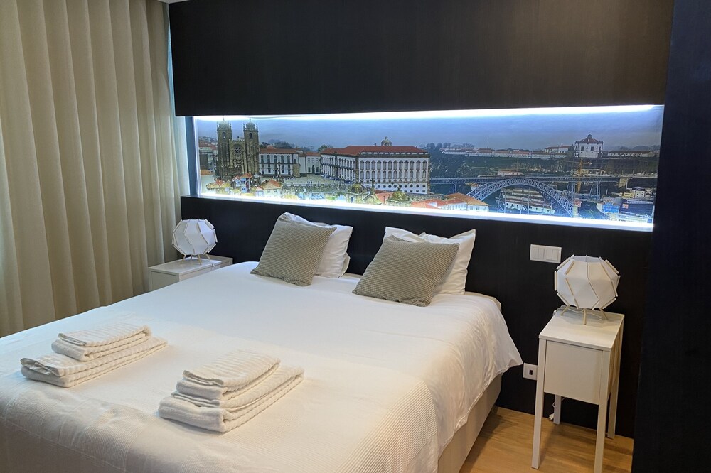 NEW! Galé Modern Apartment (elevator,parking) 406