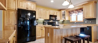 First Floor 3 BR Condo, Northern Bay Golf Course by RedAwning