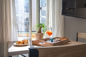 Dining - La cachette du Port (Nice)