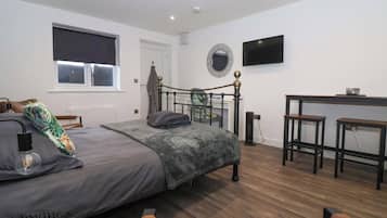 Cottage | 1 bedroom, individually decorated, individually furnished, free WiFi