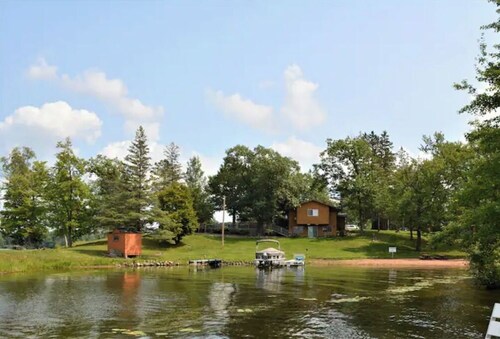 Birch Point Resort Condo #19 - Nelson Lake, Hayward