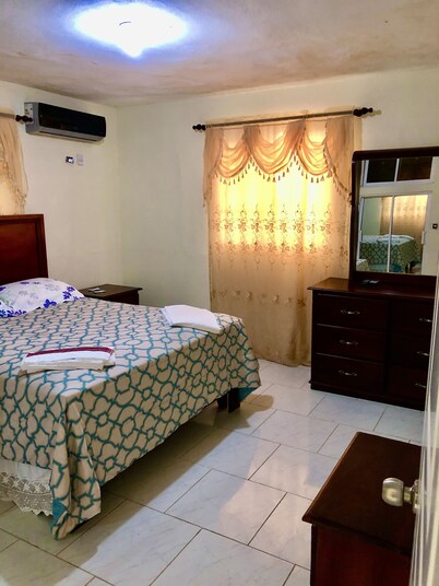 Cozy Private Room near Border town Dajabón- Air Conditioner