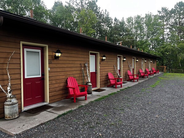 Unclassified image, 1 of 48, button - Birch Point Resort Condo #21 - Nelson Lake, Hayward (Hayward)
