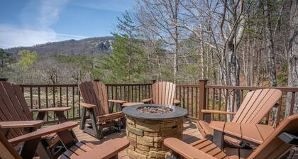 5 BR - Walk to Resort Amenities! Close Mnt Views! Backyard Firepit!