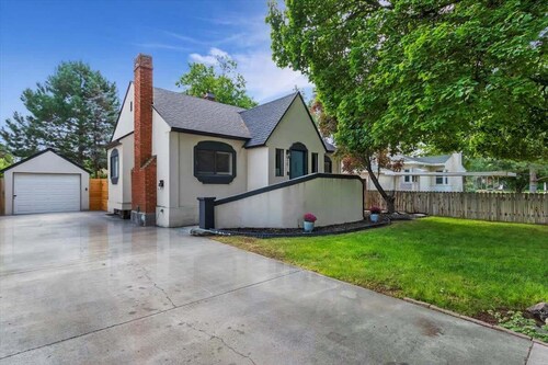 #StayinMyDistrict Twin Falls Pendleton Chic Suite