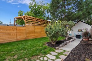 Property grounds - #StayinMyDistrict Twin Falls Pendleton Chic Suite (Twin Falls)