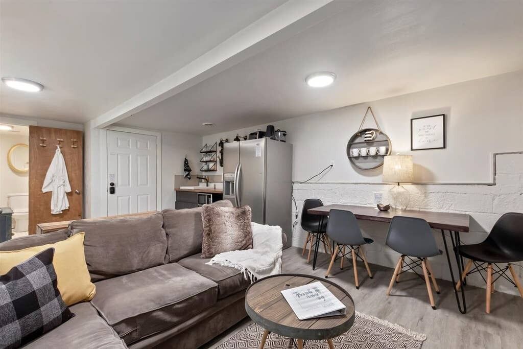 #StayinMyDistrict Twin Falls HOME Suite HOME