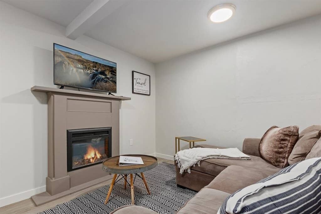 #StayinMyDistrict Twin Falls HOME Suite HOME