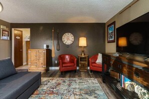 TV, Netflix, streaming services, offices