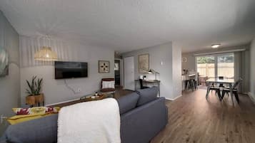 Televisie en een kantoor