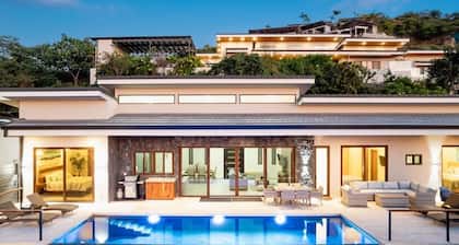 Your Luxurious Ocean View Escape- At Mar Vista