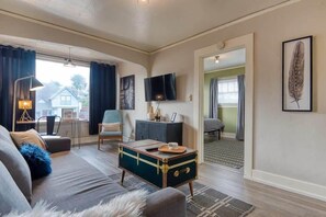 Télévision, espaces bureaux