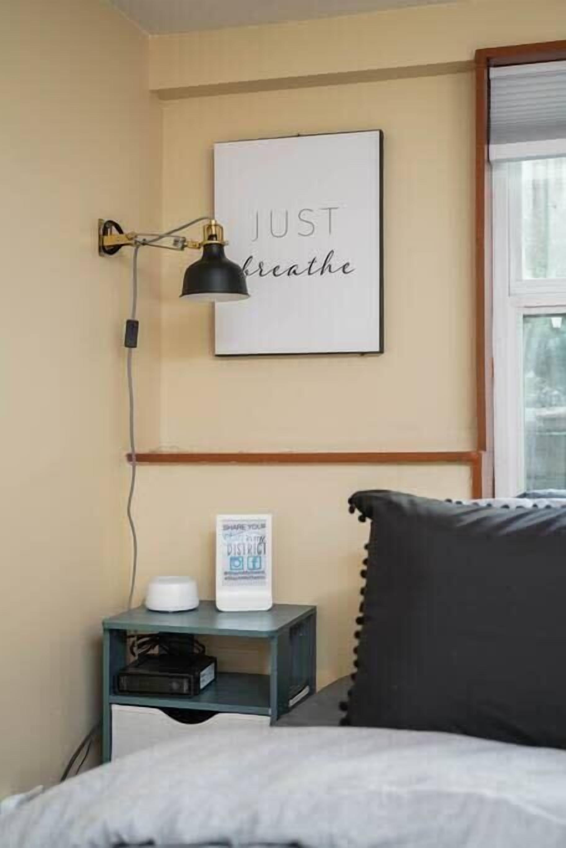 Desk, iron/ironing board, travel crib, WiFi