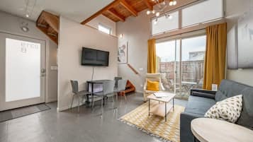 TV, offices