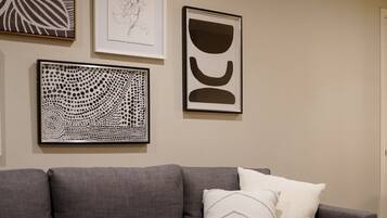 Televisión y oficina