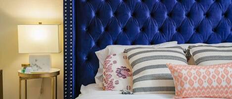 Ferros/tábuas de passar roupa, Wi-Fi, roupa de cama