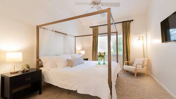 3 habitaciones, caja de seguridad en la habitación y escritorio