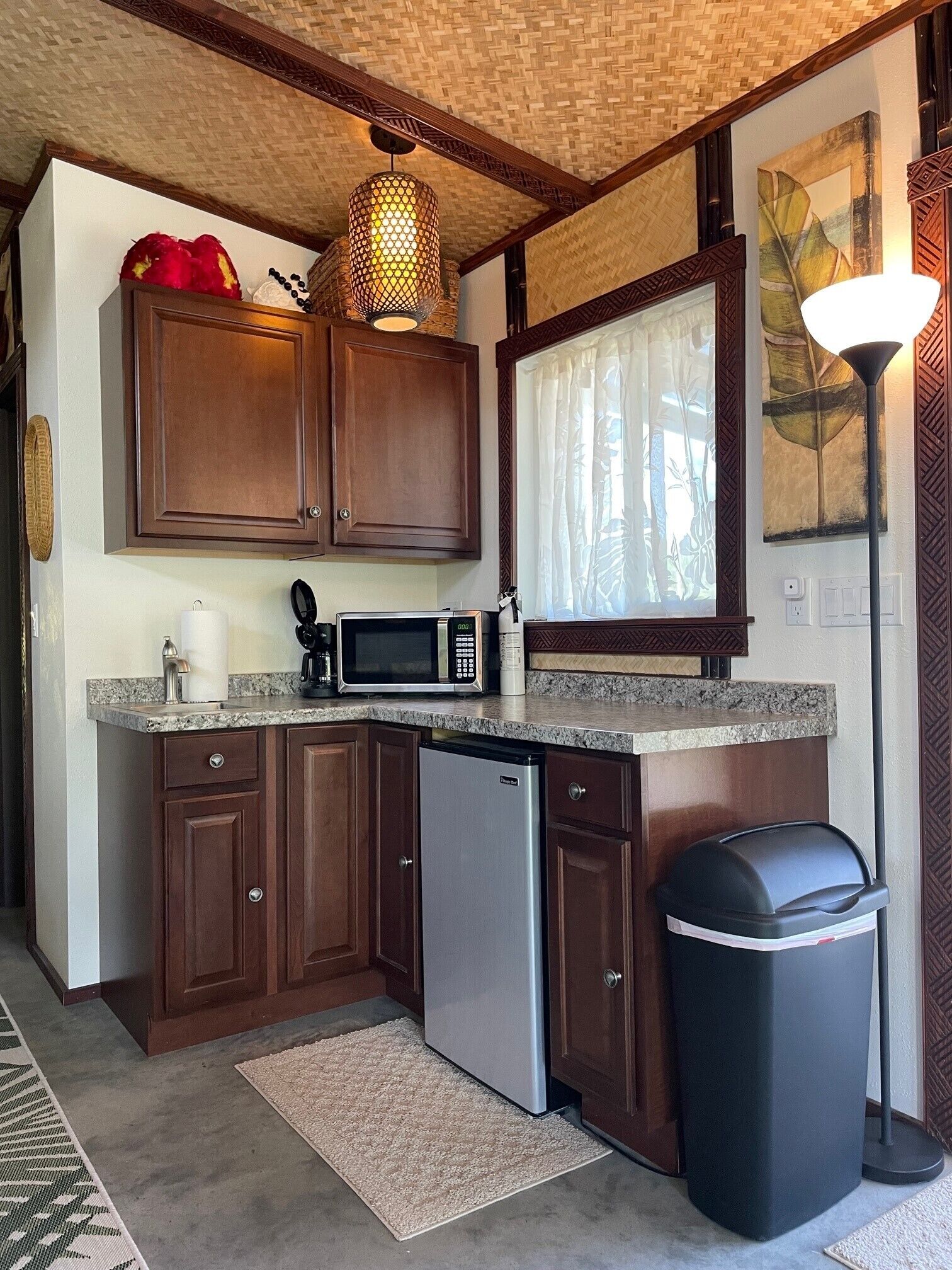 Hale Hapu’u.  A unique Hawaiian experience.