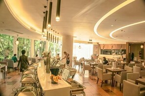 Restaurant - Thinking Land Lingyan Forest Hotel (Dujiangyan)