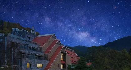 Thinking Land Lingyan Forest Hotel