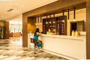 Unclassified image, 4 of 71, button - Thinking Land Lingyan Forest Hotel (Dujiangyan)