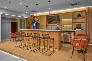 Bar (en la propiedad)