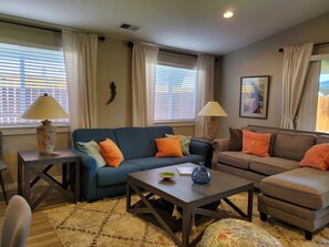 テレビ、書斎 / ワークスペース