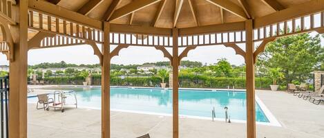 Indoor pool, outdoor pool