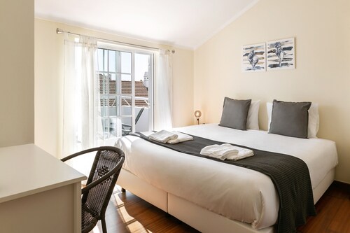 Peniche Terrace - Spacious apartment in the center