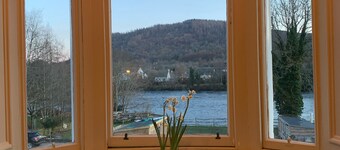 Stunning highland courtyard apartment