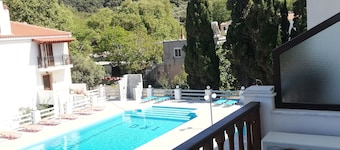 Iro's Residence
