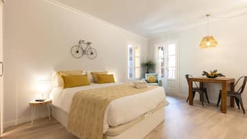 1 bedroom, iron/ironing board, internet, bed sheets