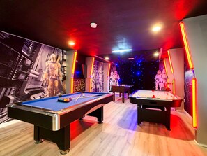 Spielezimmer