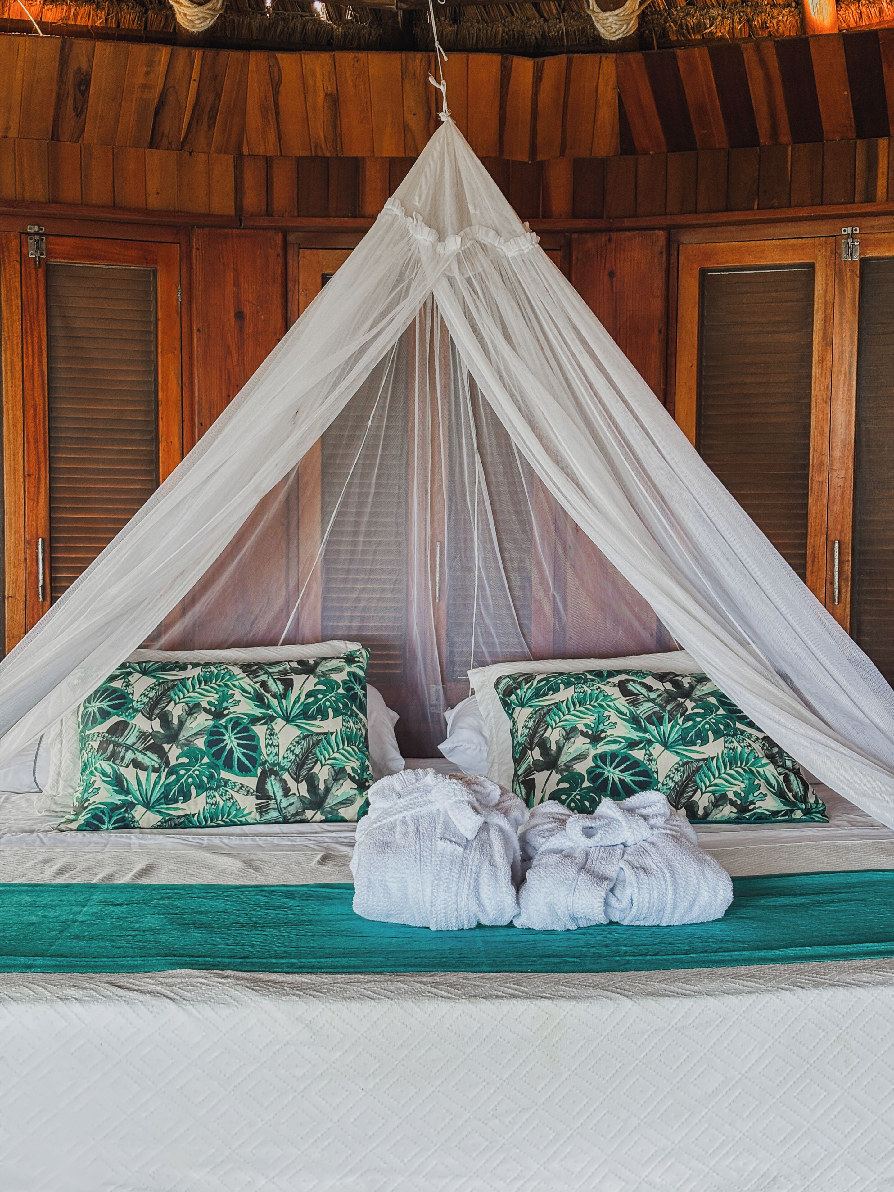 Deluxe Bungalow | Premium bedding, minibar, bed sheets