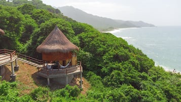 Pemandangan dari hartanah