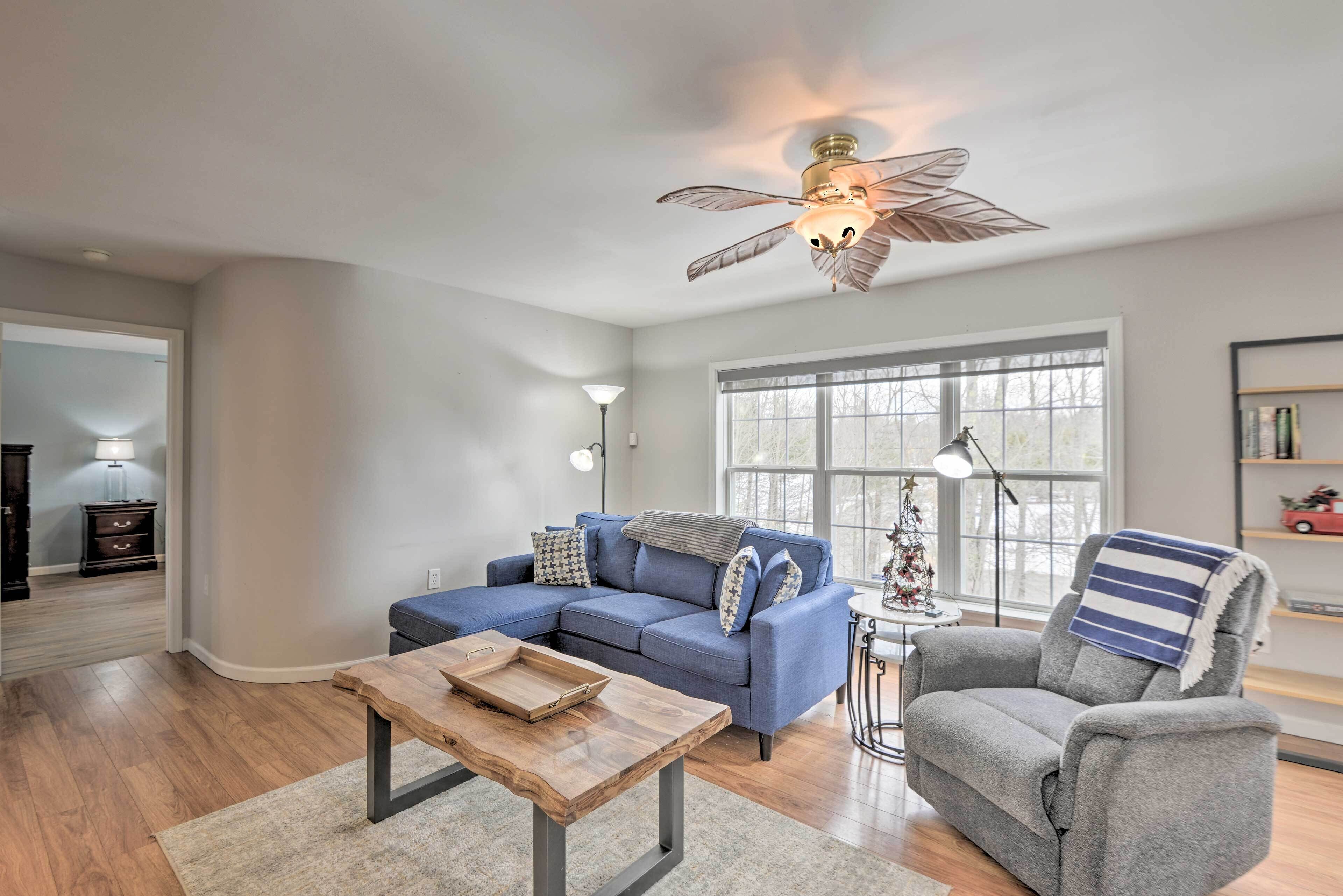 Idyllic Washington Retreat w/ Fire Pit & Yard