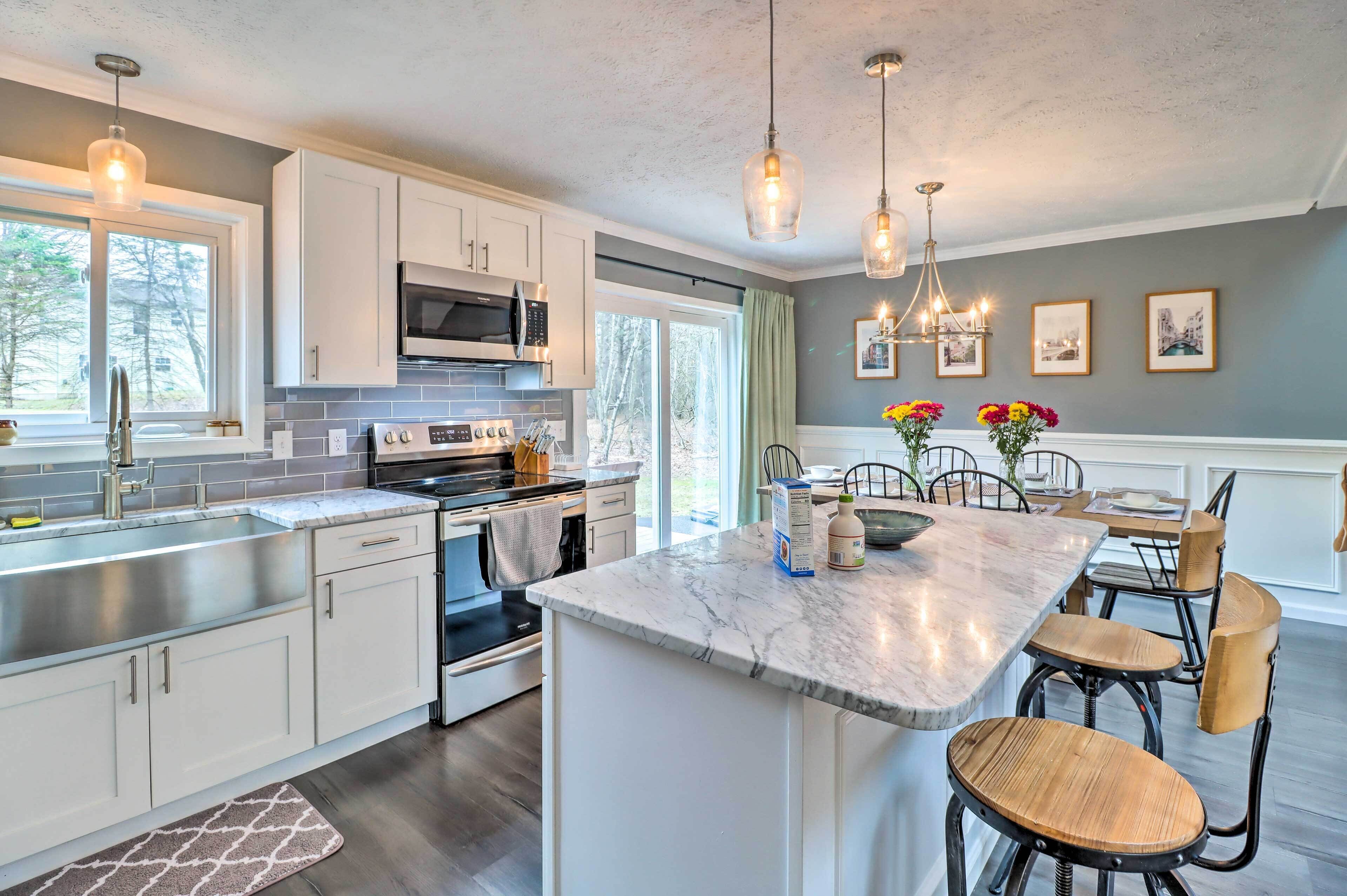 Family Friendly Poconos Home w/ Community Pool!