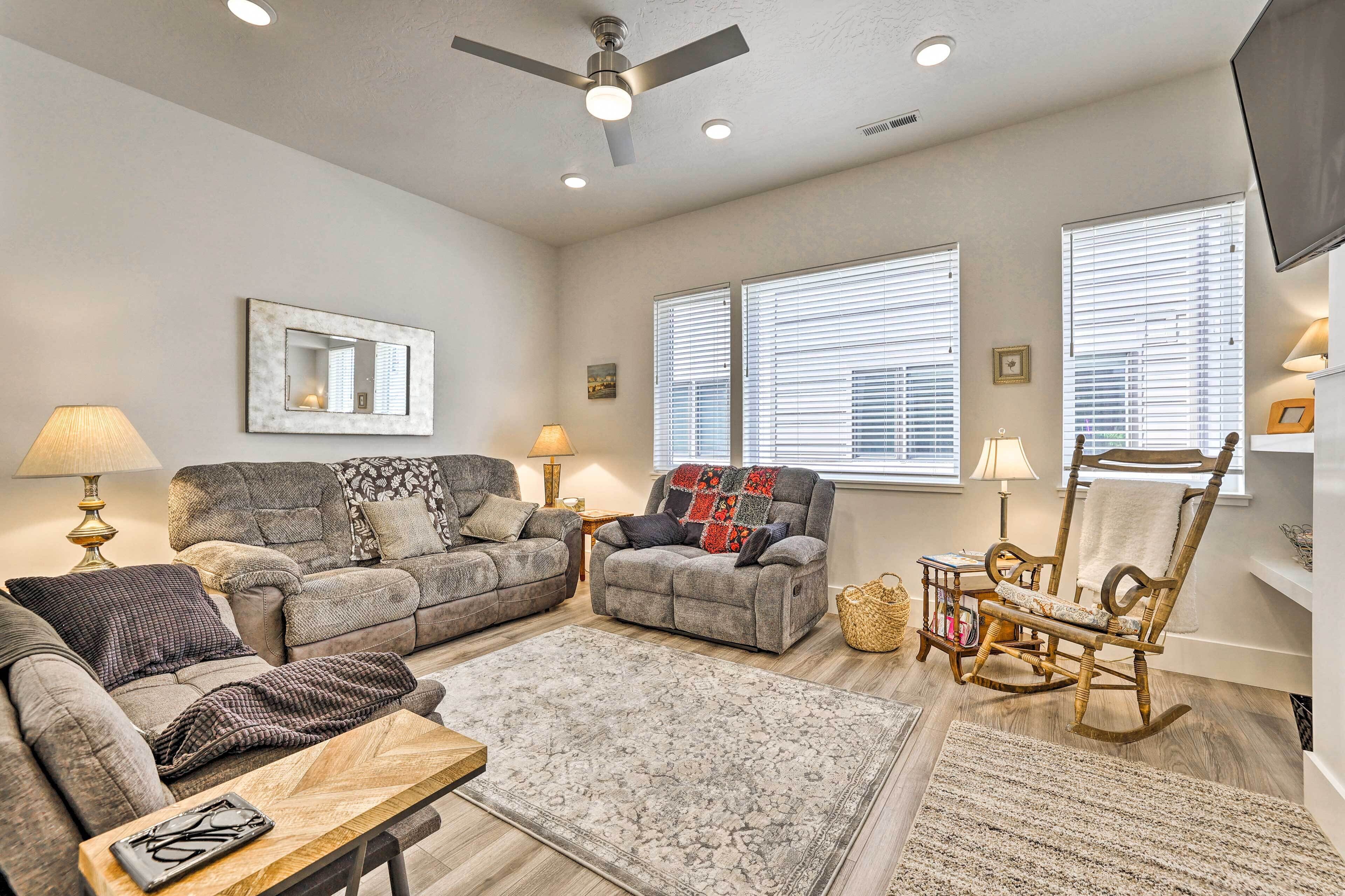 Well-Appointed Boise Townhome w/ Rooftop Deck