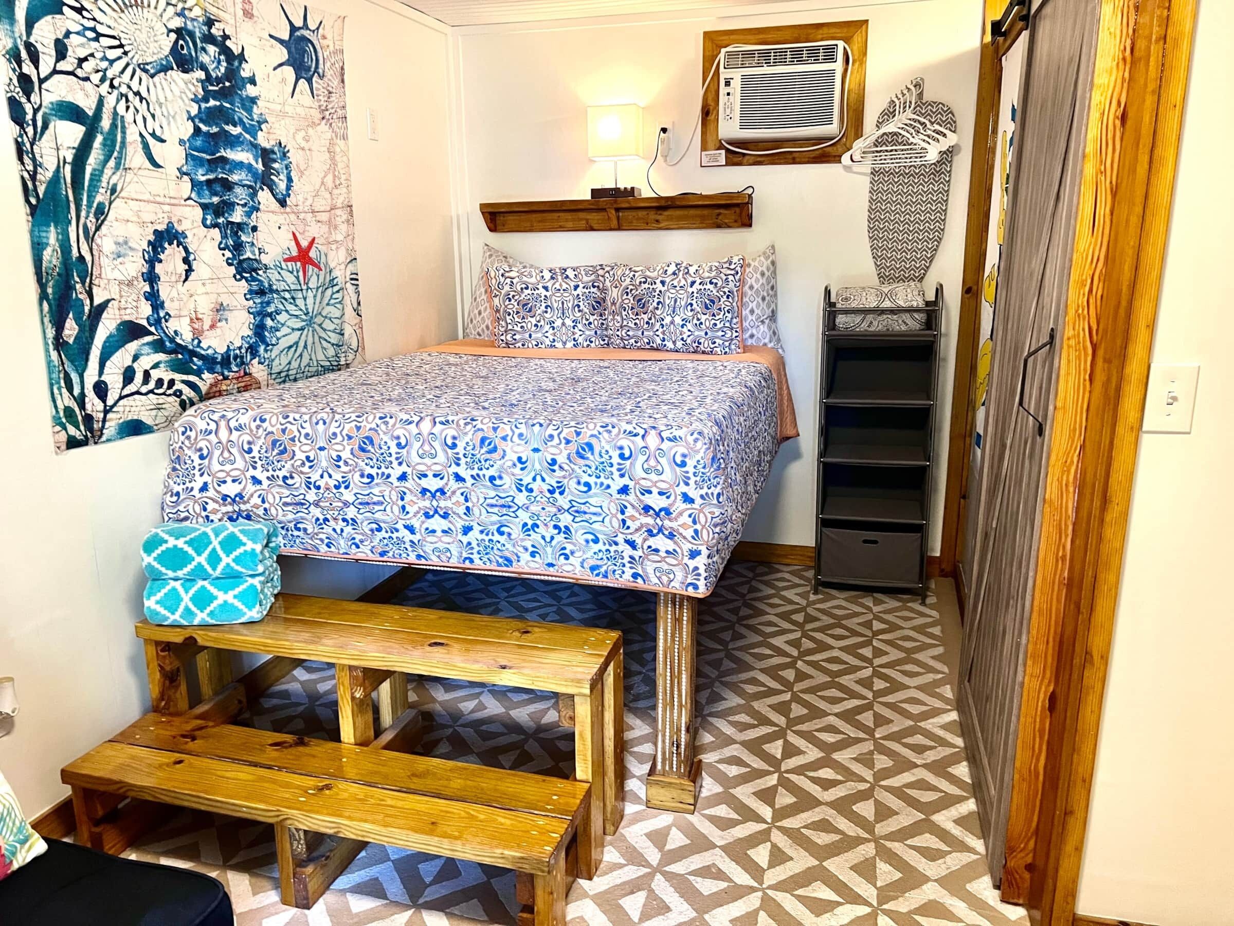 1 chambre, fer et planche à repasser, Wi-Fi, draps fournis