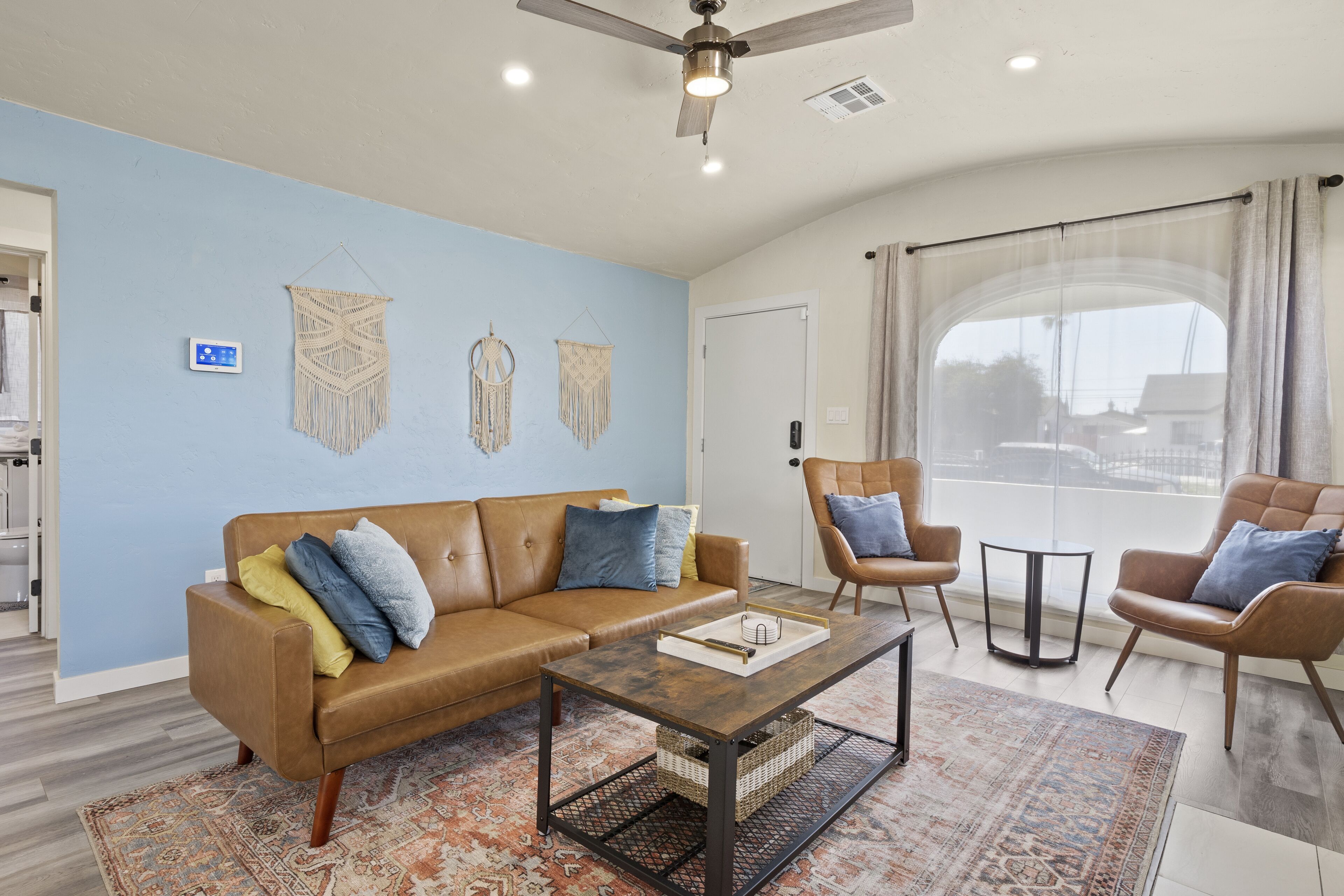 Charming LA Home near SoFi Stadium & The Forum