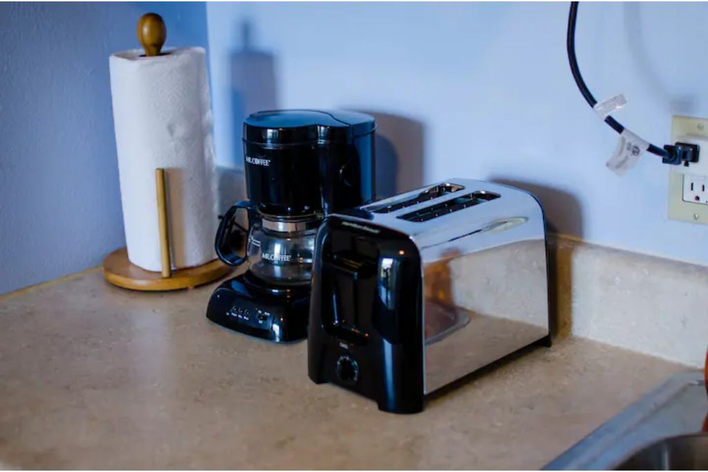 Private Cocoa Beach Bungalow, near ocean