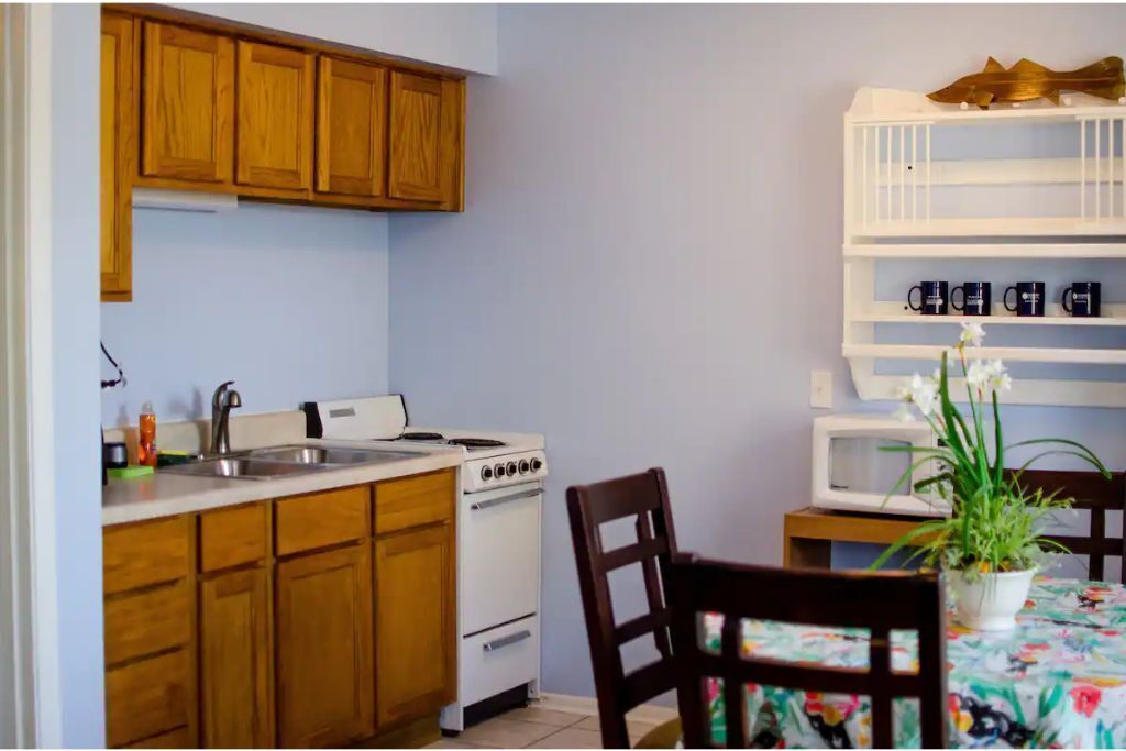 Private Cocoa Beach Bungalow, near ocean