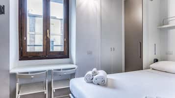 1 bedroom, iron/ironing board, internet, bed sheets