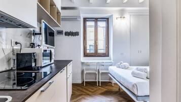 1 camera, ferro/asse da stiro, accesso a Internet, lenzuola