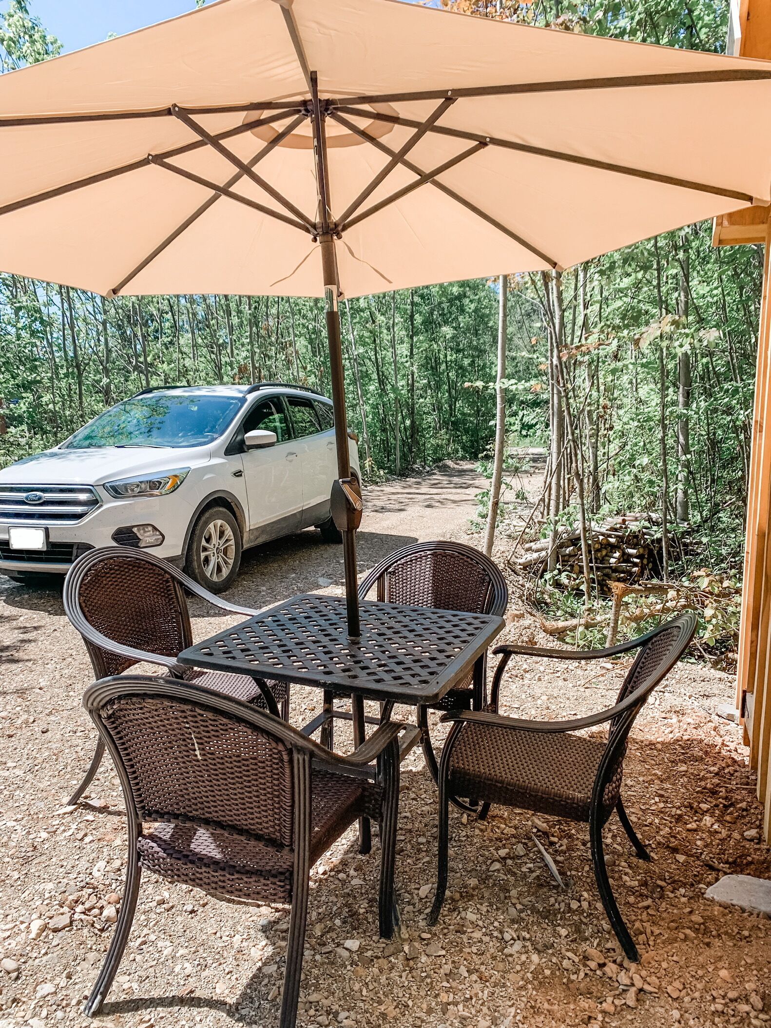 The Bunkie (off-grid) | Neyaashiinigmiing