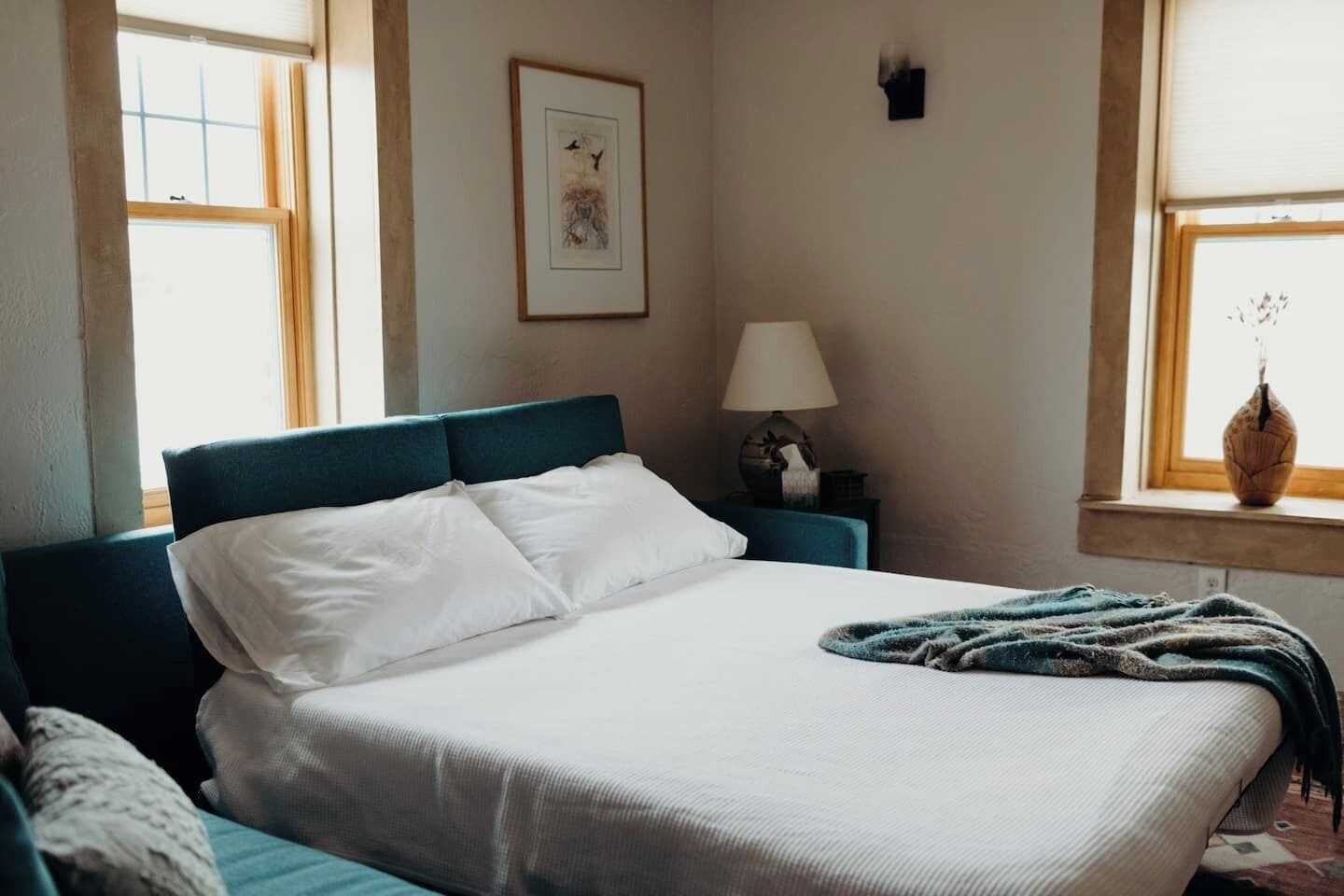 2 bedrooms, desk, iron/ironing board, free WiFi