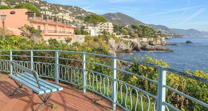1 bedroom stunning apartment in Genova