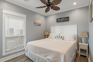 4 chambres, lit parapluie, Wi-Fi gratuit, draps fournis